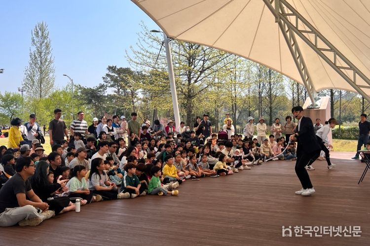 제1회 주말이벤트‘공원에서 놀자’호응 만점!