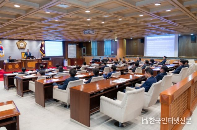 )제319회 제1차 정례회 제3차 본회의 전경