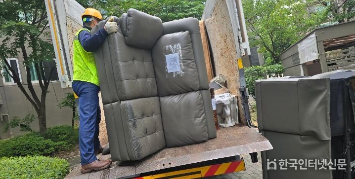 대형폐기물 배출 방법을 지키면 우리 산과 들이 깨끗해진다