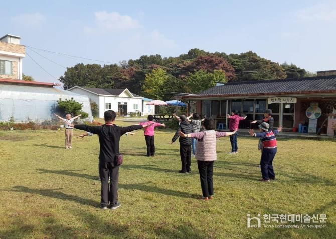 군산시 치매안심센터, 치매환자 야외쉼터 프로그램 성료
