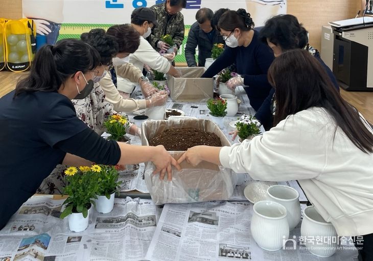 치매 가족 자조 모임 ‘토닥토닥’ 실시