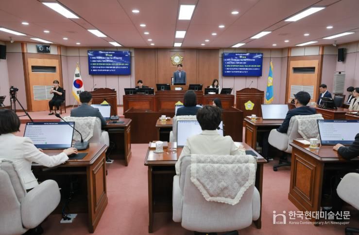 제207회 증평군의회 임시회 제2차 본회의 수어통역 서비스