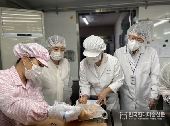 충주교육지원청, 안전하고 건강한 급식을 위한 간부공무원 학교급식 특별점검