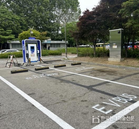 동작주차공원 마을버스 전기충전소 설치 사진