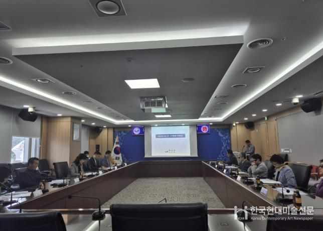 2025년 예산군 수돗물 평가위원회 회의 모습