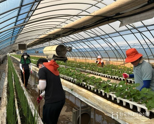 피해 농가 찾아 피해복구 지원