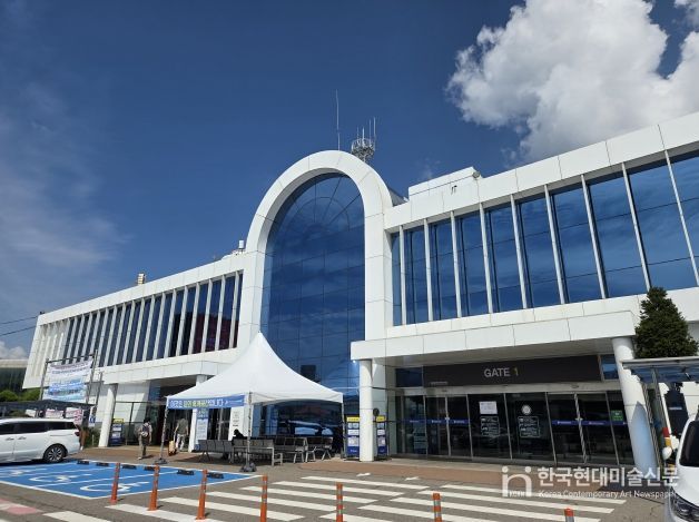 여객터미널 사진 / 사진제공(인천항만공사)