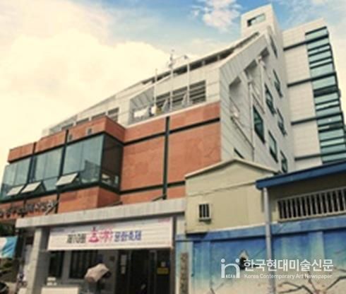 부산 중구 노인복지관 ‘2025년 노인맞춤돌봄서비스 수행기관 종합평가’ 보건복지부 장관상 수상