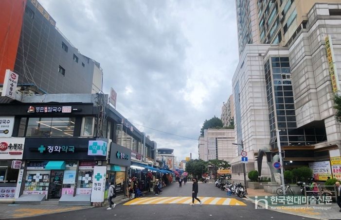 현대코아 인근 노점 철거 후