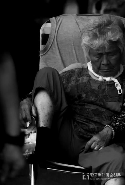 1등상의 김찬명씨 작품 「노인」