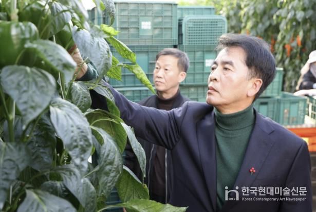 보은군, 선도 스마트팜 ‘썬메이트’ 견학... 지역 스마트농업 확산 박차