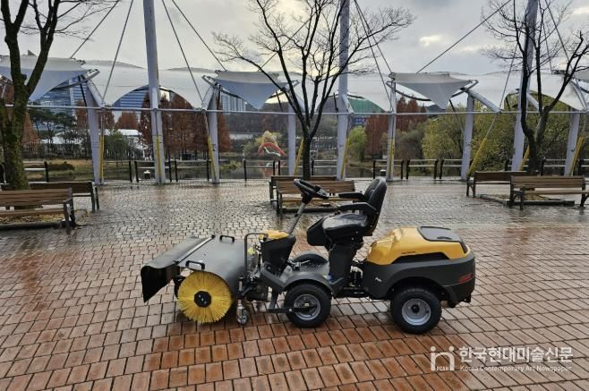 동백호수공원에 배치한 제설차량