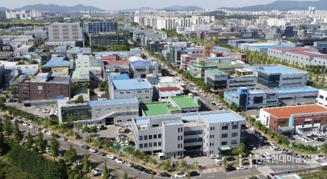 수원델타플렉스 전경