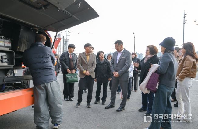 공주시, 시내버스 뒷바퀴 조명등 도입