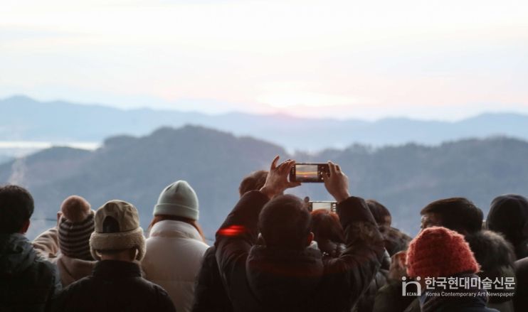 서천군 한산면, 건지산성 해돋이 행사로 새해 시작