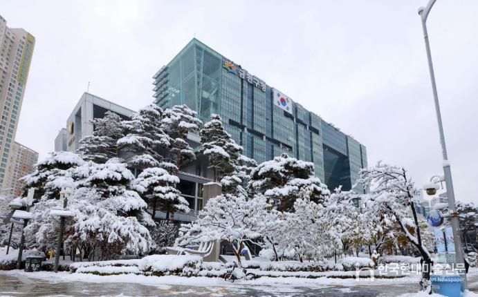 금천구청 종합청사 전경