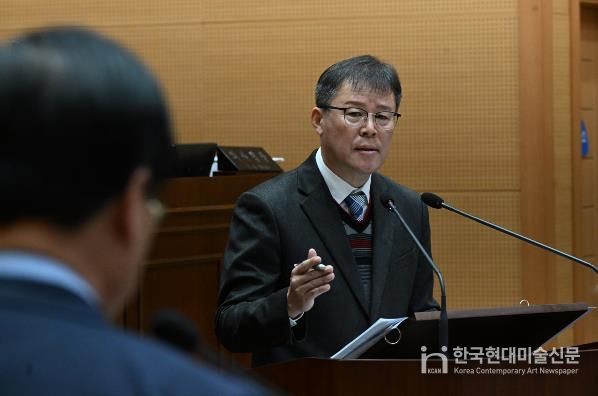 이주갑 의원, 완주문화원 이전 관련 군정질문 나서