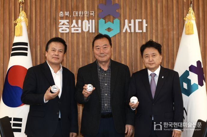 유승안 감독 접견