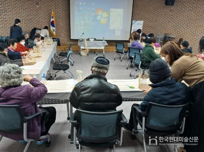 임실군, 공예활동으로 장애인 손에 따뜻한 힘을 더하다