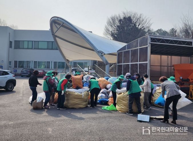 안성시, 사랑을 나누는 헌옷 수거 행사