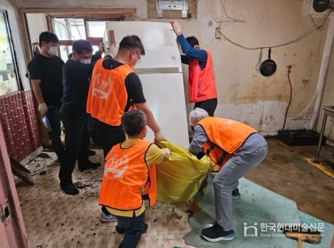 정읍시장애인종합복지관, 민관 협력으로 독거 장애인 보금자리 ‘새 단장’