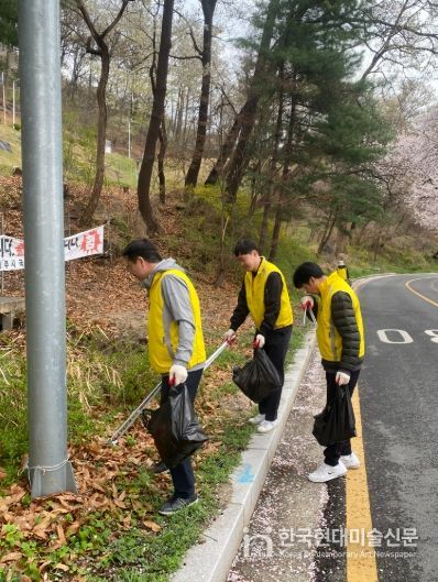 교육연구정보원, 나무 심고, 청렴 더하다